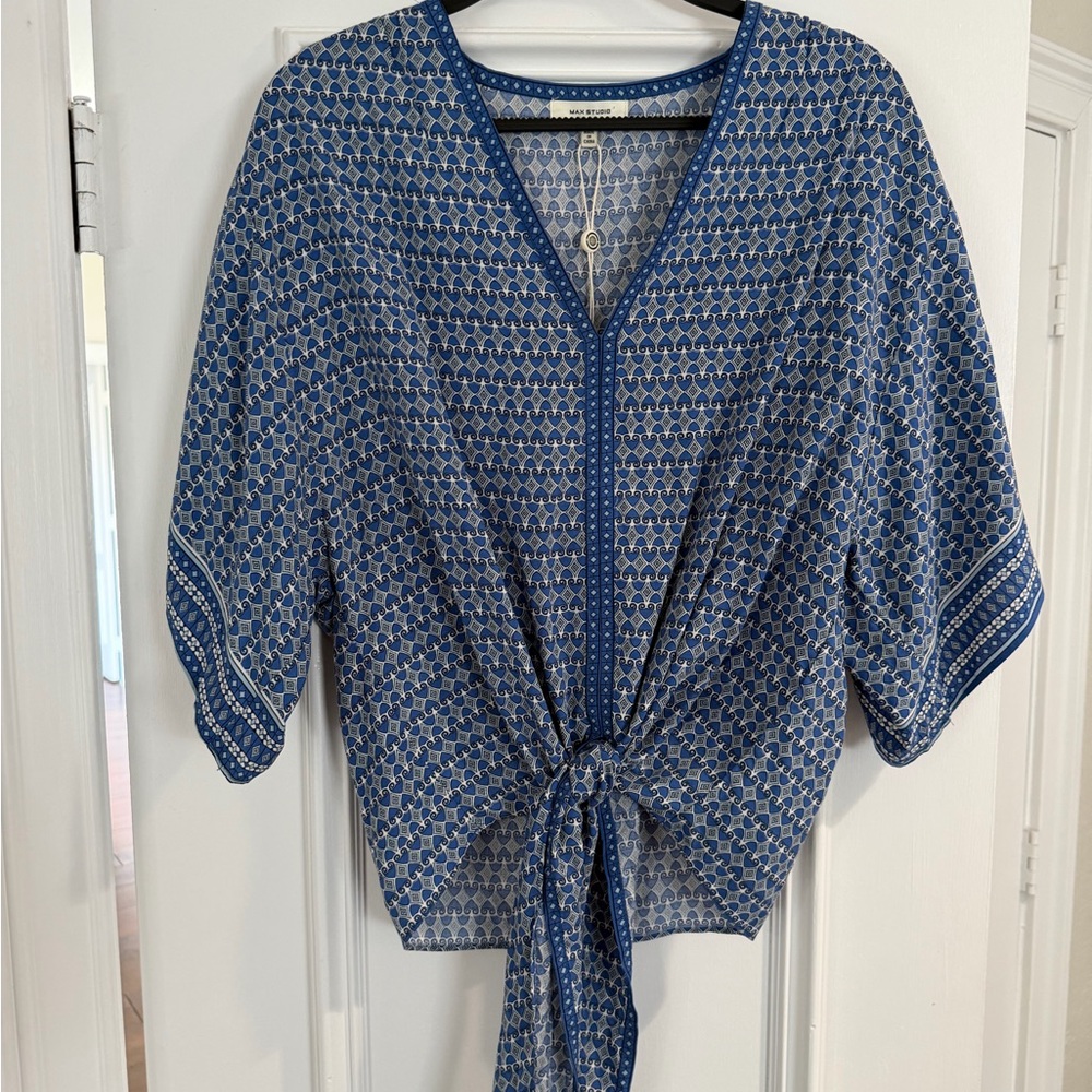 Max Studio Navy and White Geometric Blouse